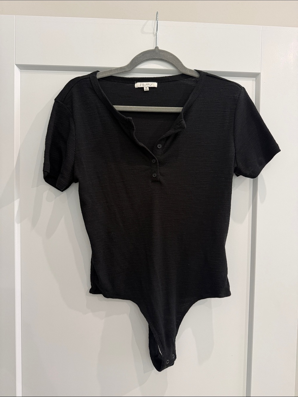 Z Supply Black Short-Sleeve Ribbed Henley Bodysuit